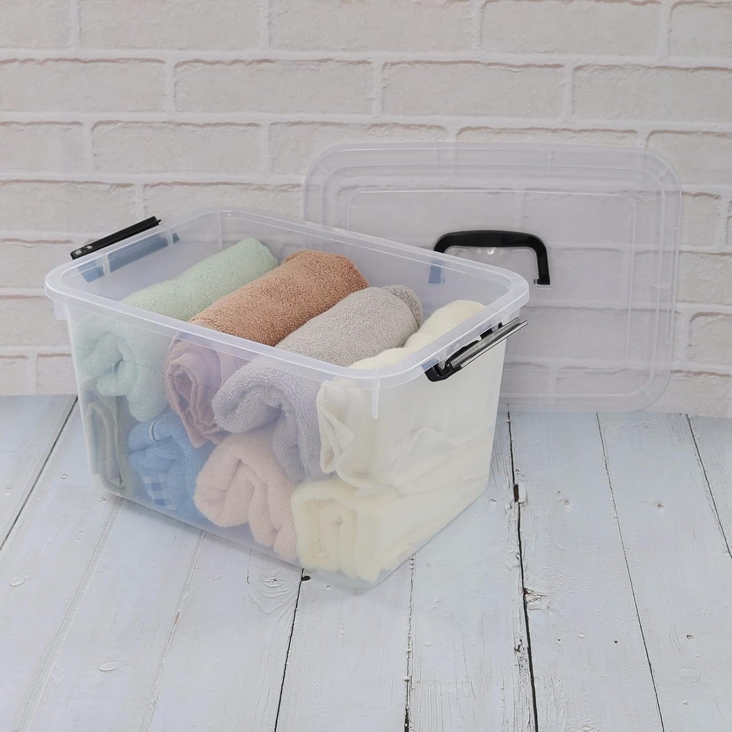 5 Liter Clear Storage Box, 4-Pack Plastic Latching Box with Lid