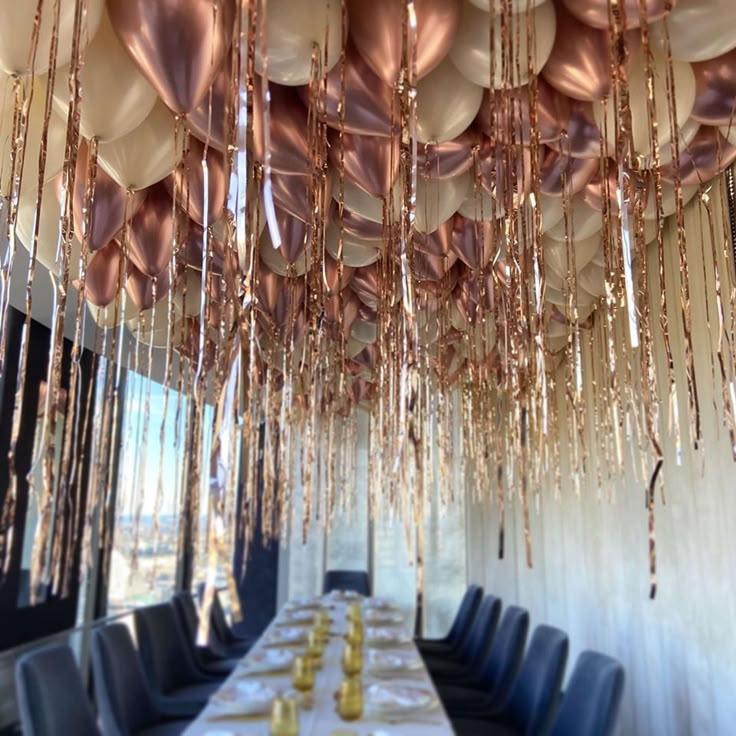 Why Elegant Balloon Ceilings Are Becoming the Biggest Party Trend