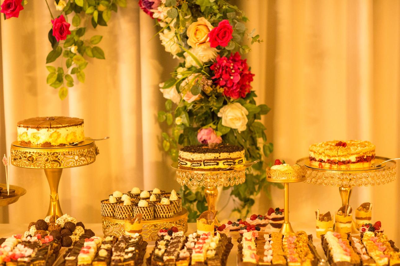 How to Style a Luxury Dessert Bar for Modern Celebrations