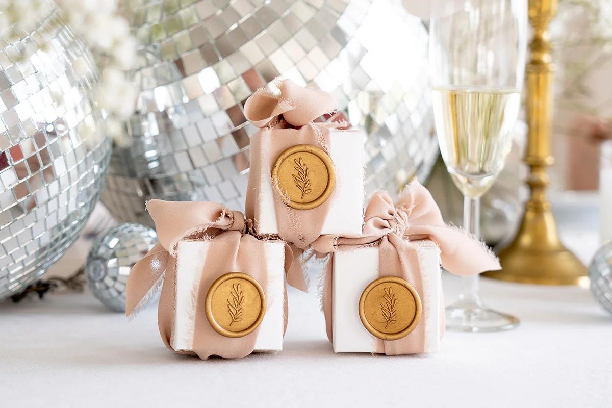 How to End Your Party So Guests Leave Smiling