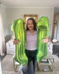 Light Green 8 Balloon - Image 2