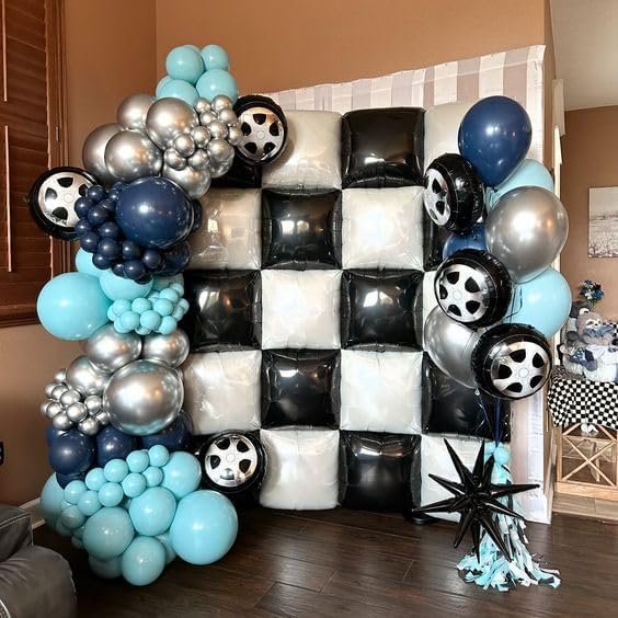 HILAVO Black and White Square Foil Balloon Wall - Image 3