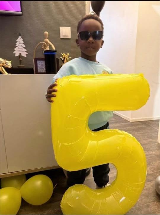 Yellow 7 Balloon - Image 7