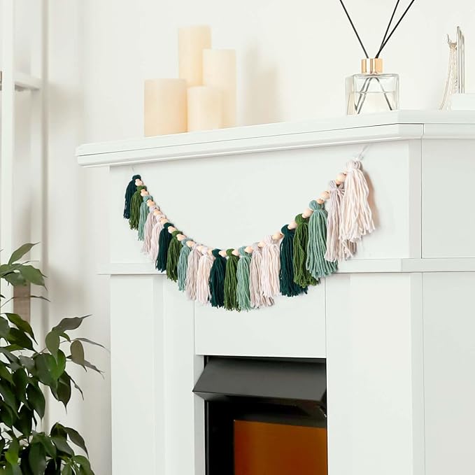 GIAUMA Green Tassel Garland - Image 7