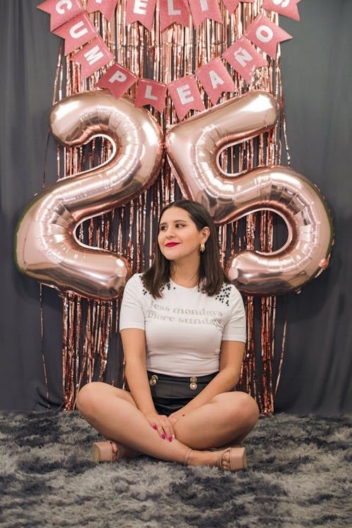 Rose Gold Number 25 Balloon 40 Inch - Image 4