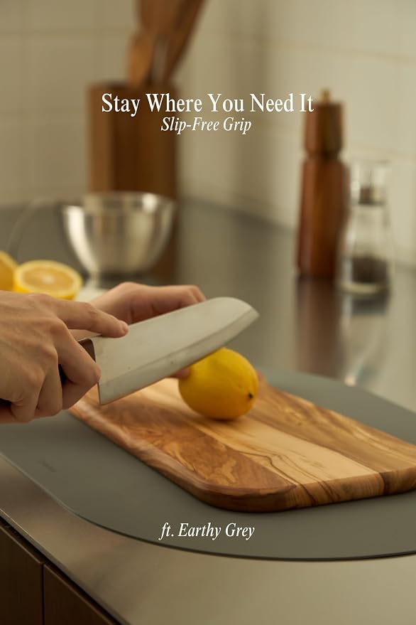 Matt Multi-Color Oval Silicone Placemats Set of 4 – Heat Resistant, Waterproof - Image 5