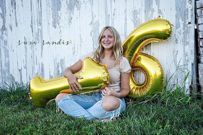 Gold 19 Balloon - Image 3