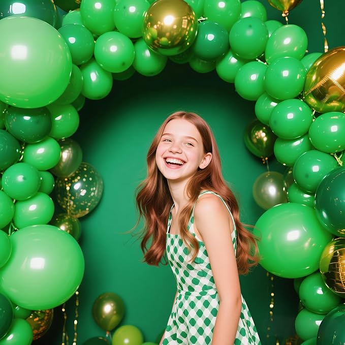 32 Pack 18 Inch Green Latex Balloons - Image 6