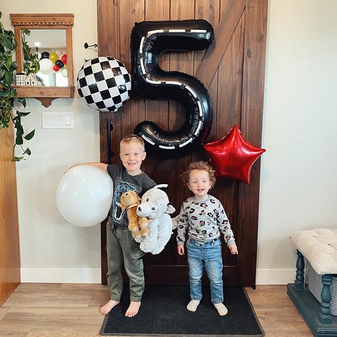 Line 5 Balloon - Number Balloon 40 Inch, 5th Line Birthday Decorations | Giant - Image 3