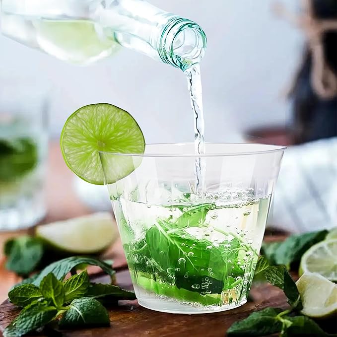 100Counts 9 OZ. Disposable Cups Old fashioned Party Tumblers, 9 Ounce Squat Cups Clear Hard Plastic Cups for Party Wedding