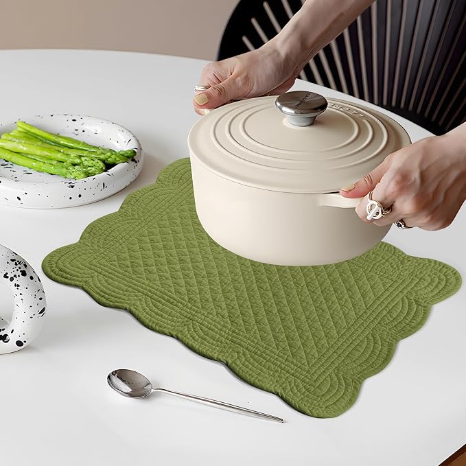 6 PC Quilted Placemats, 100% Cotton Fabric Washable Cloth Table Mats - Image 4