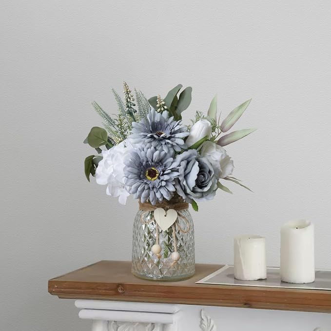 Leftover Fake Flowers in Vase - Image 9