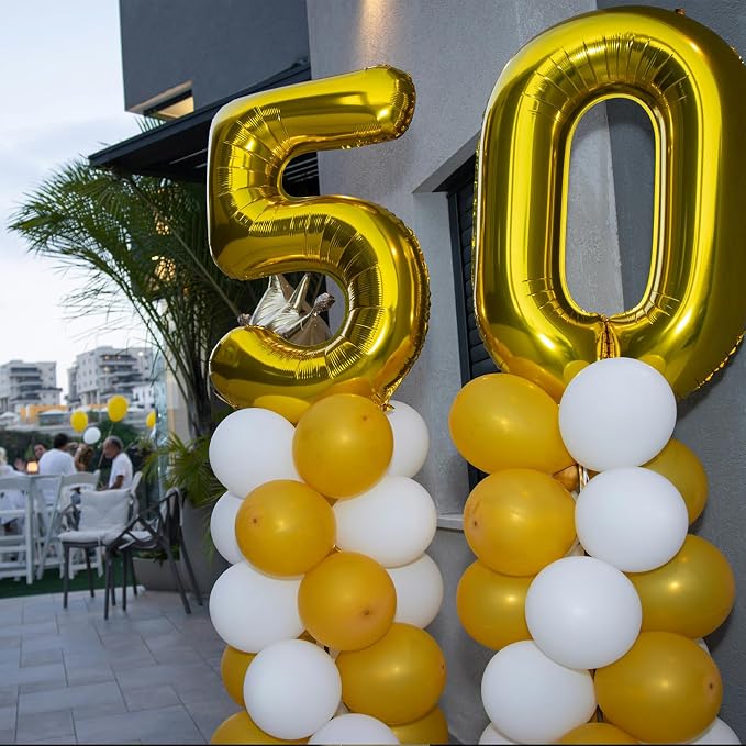 40 Inch Gold Number 7 Foil Balloon - Image 8