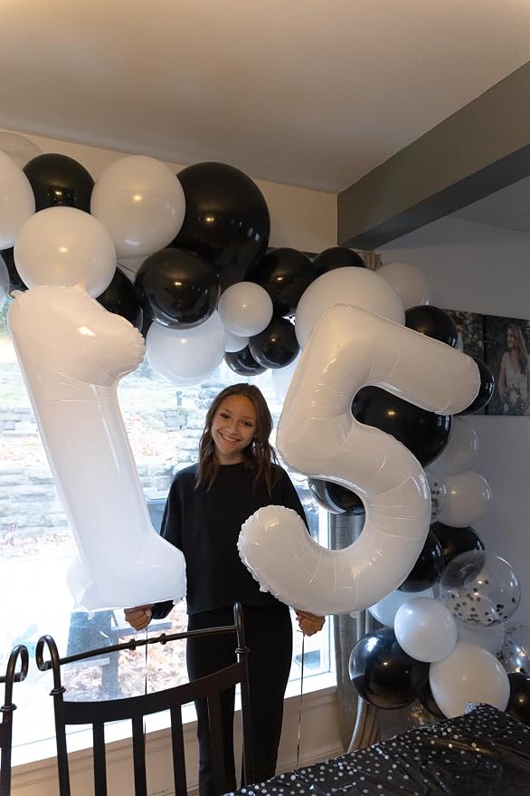White 1 Balloon - Image 4