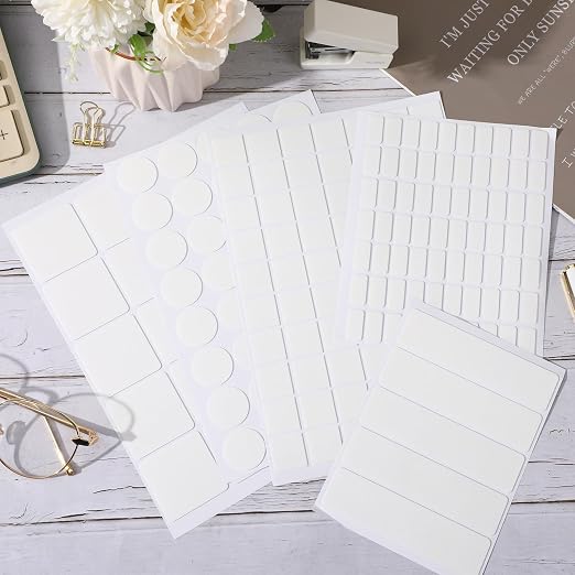 JANYUN 280 Pcs Sticky Dots, Round Putty Clear Sticky Tack Tape - Image 3