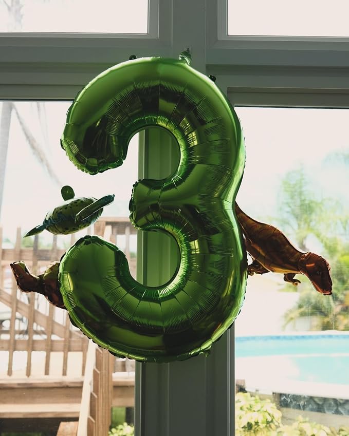 Light Green Number 7 Balloon 40 Inch - Image 7