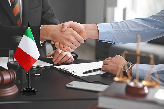 Italy Italian Deluxe Desk Flag Set Small Mini Miniature Italy Italian Table Desktop Flags With Solid Pole, Black Base and Spear Top(2 Pack)