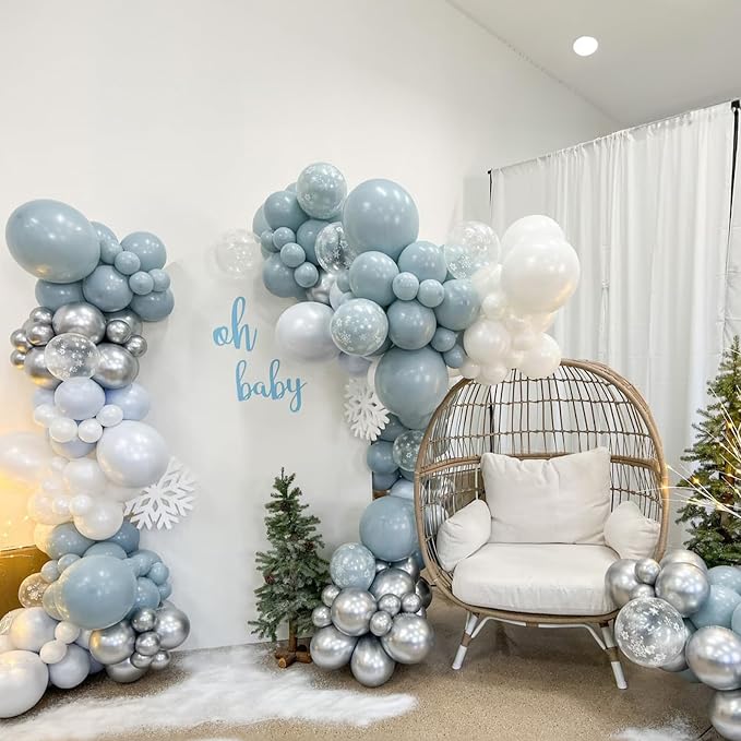 Blue Winter Wonderland Balloons - Image 3