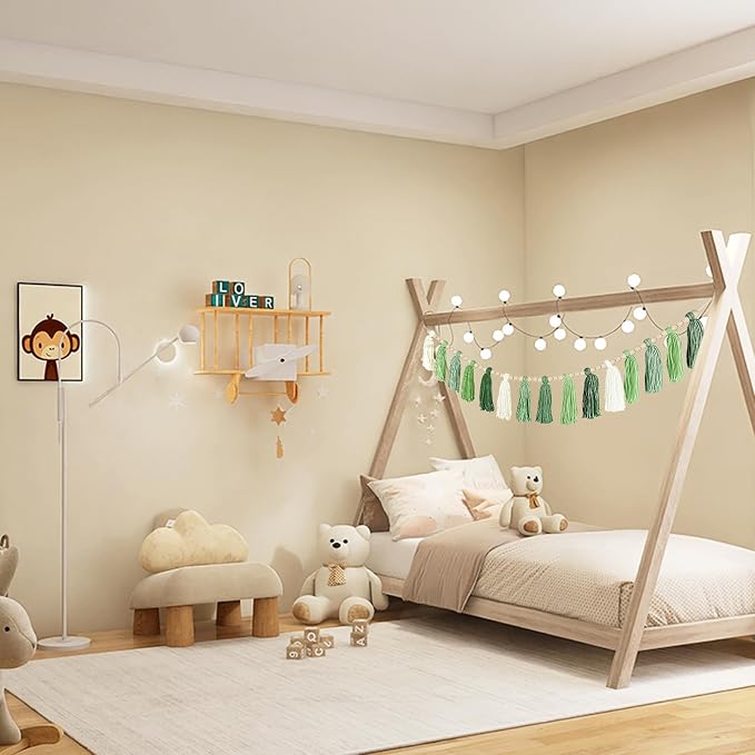 Boho Yarn Tassel Garland - Image 4
