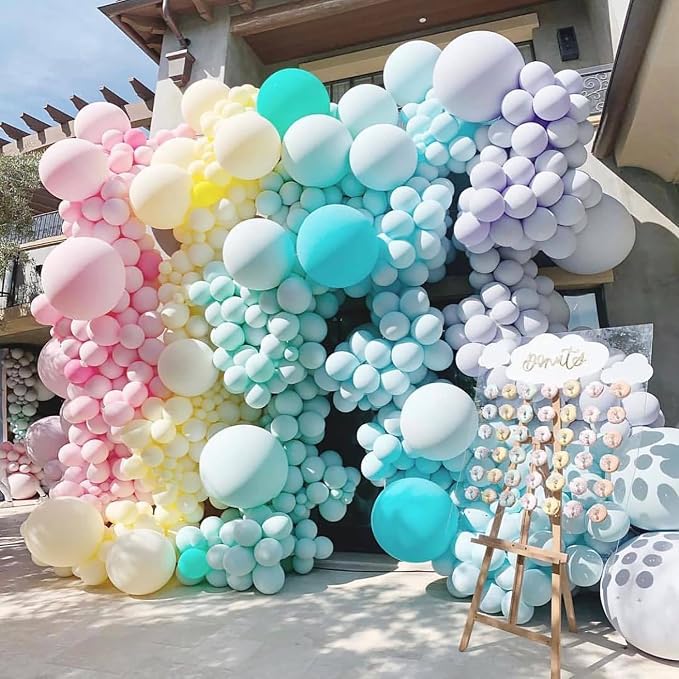 18 inch Pastel Orange Balloons - Image 6