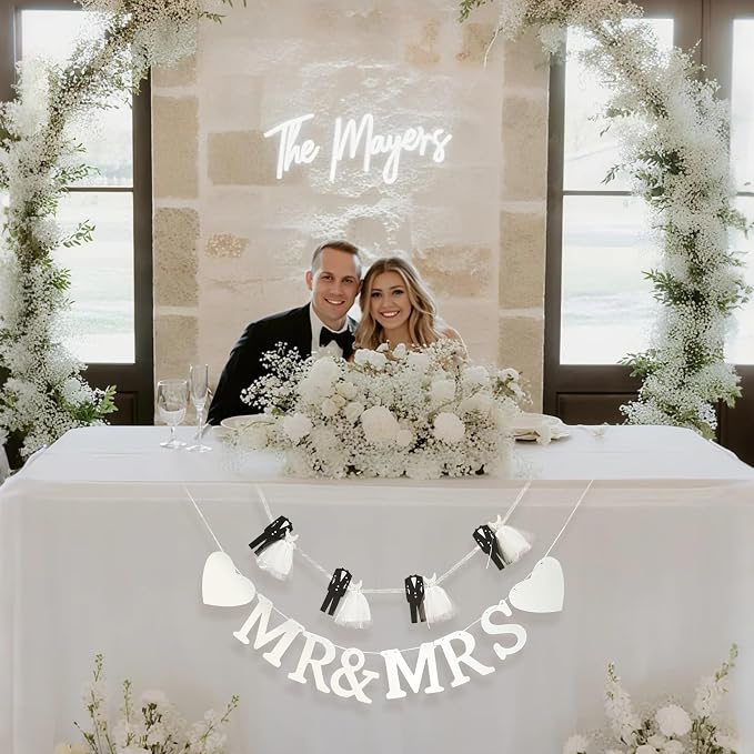 Mr and Mrs Banner for Wedding Reception, 2-Piece Bride and Groom Garland - Image 4