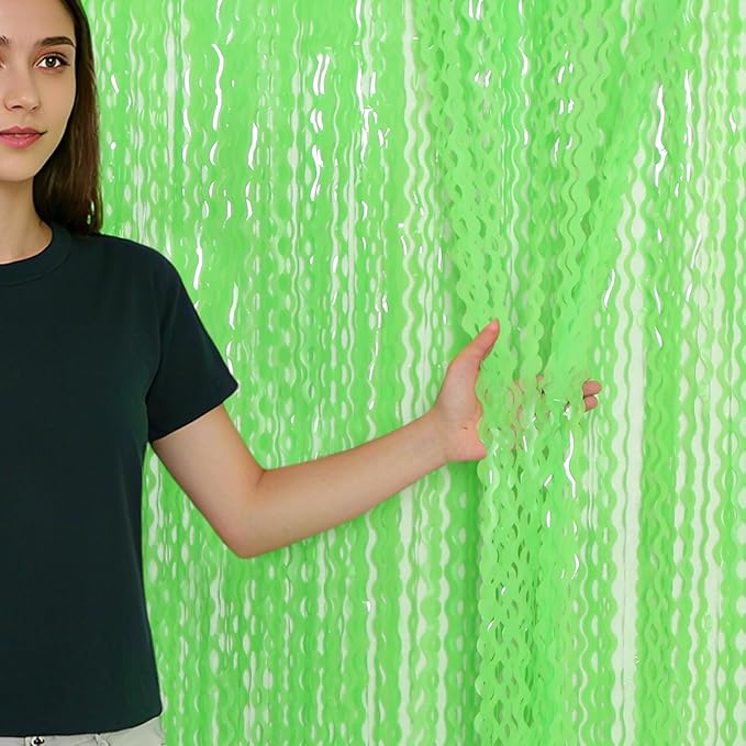 4 Pack Wavy Green Tinsel Backdrop Curtain - 3.3 ft x 6.6 ft Green Foil Fringe Curtains Photo Booth Prop Backdrop Streamer Birthday Party Decor