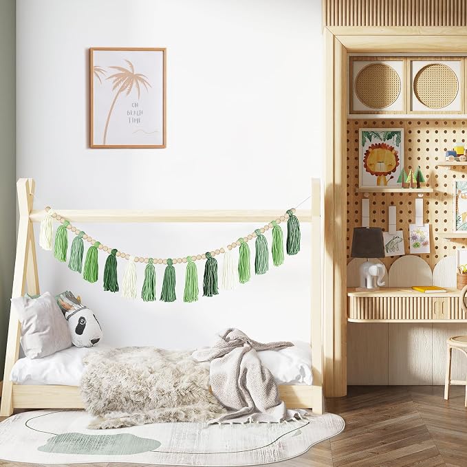 Boho Yarn Tassel Garland - Image 2