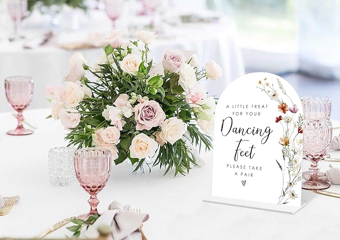 Boho Floral Dancing Feet Sign, 6 x 8 Inch White Arch Acrylic Wedding Sign with Holder, Wedding Sign for Ceremony and Reception, Wedding Decoration, Wedding Supplies - BX24