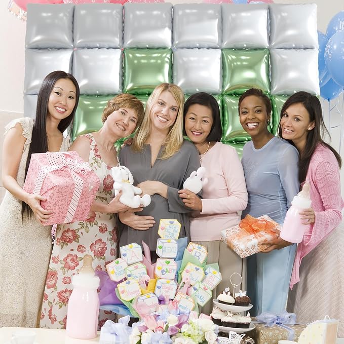 36pcs Sage Green & White Square Foil Balloons - Image 5