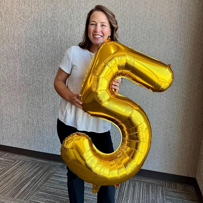 40 Inch Gold Number 9 Balloon Birthday Party Decorations - Image 9