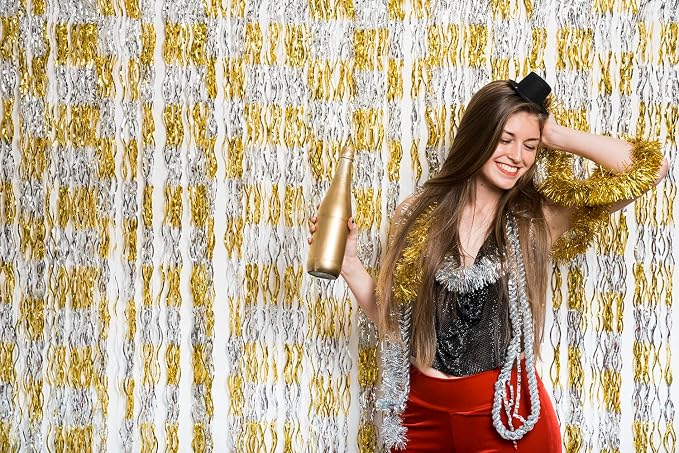 GOER Metallic Tinsel Foil Fringe Curtains Party Photo Backdrop Party Streamers - Image 6