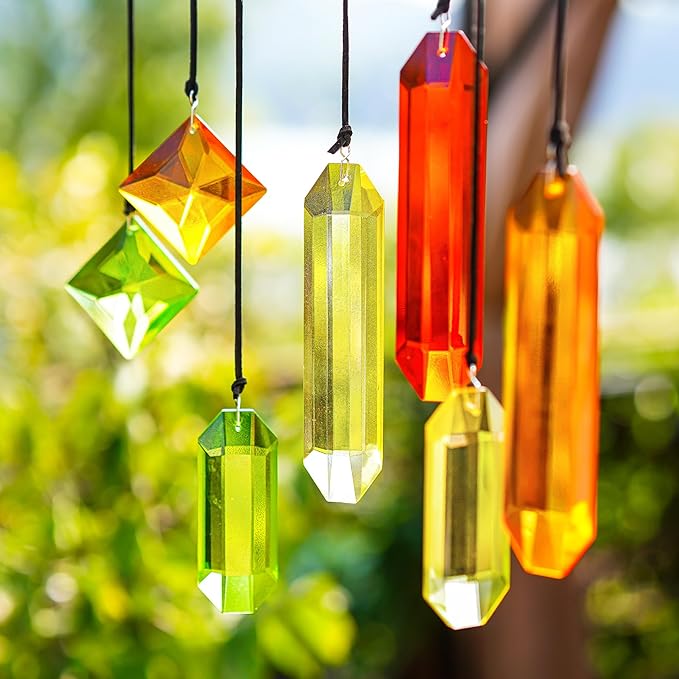 HDCRYSTALGIFTS 7PCS Crystal Prisms Suncatcher for Window Hanging, Rainbow Hanging Crystal Sun Catchers Indoor Window, Home Garden Christmas Decorations (Season Design)