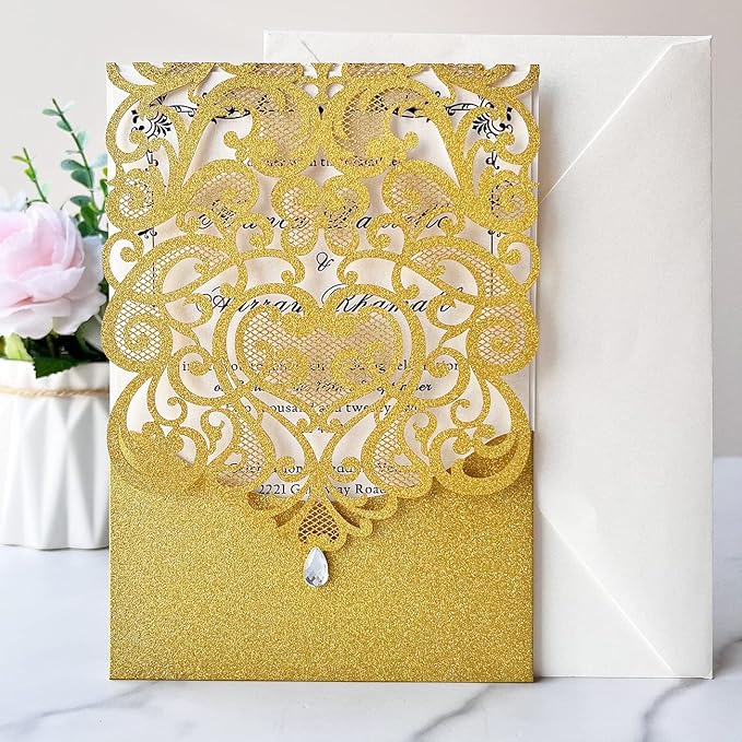 Hosmsua 5.12 x 7.3 50pcs Personalized Gold Laser Cut Flora Wedding Invitation Cards with Rhinestone and Envelopes Invitations for Quinceañera Wedding Invite (Customized Printed)