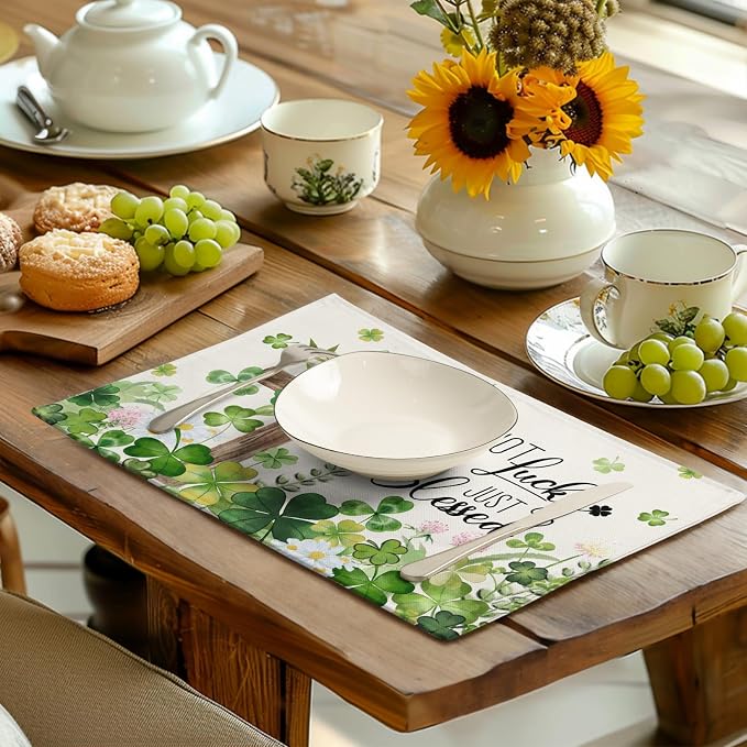 St Patricks Placemats Set of 4 St. Patrick's Day Cross Shamrocks Clover Linen - Image 6