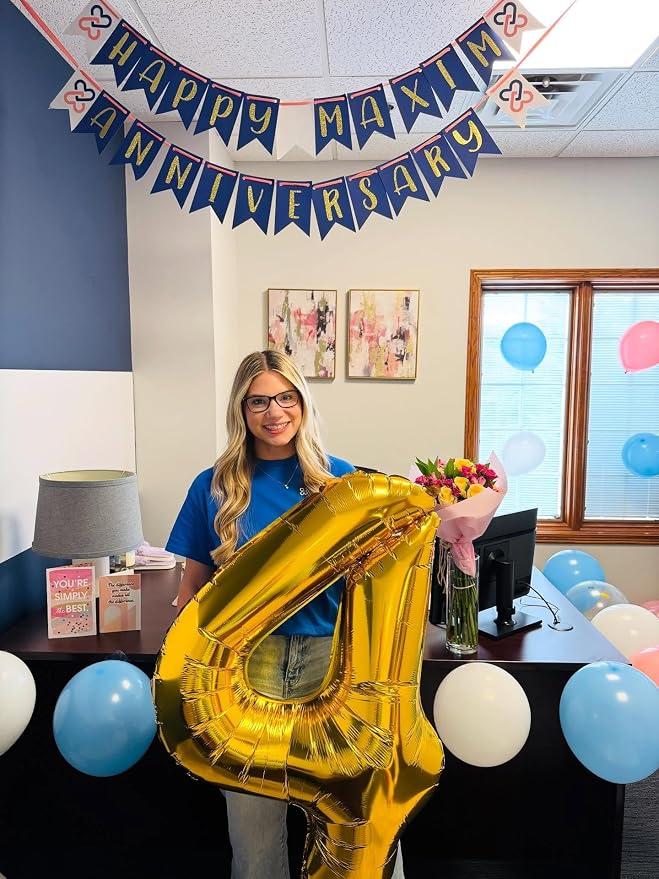 40 Inch Gold Number 1 Balloon Birthday Party Decorations - Image 3