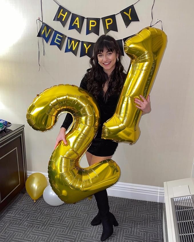 Gold 12 Balloon - Image 2