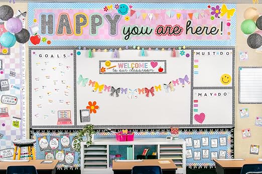 Teacher Created Resources Pastel Pop Pom-Poms and Tassels Garland - Image 4