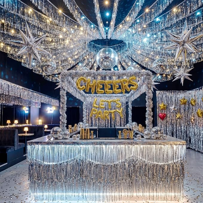 Premium Silver Fringe Tinsel Garland - Image 8